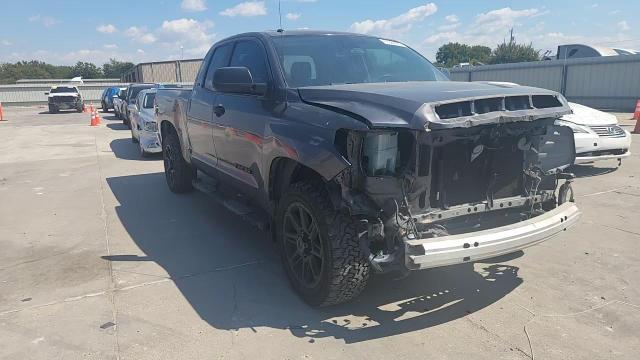 2018 Toyota Tundra Double Cab Sr VIN: 5TFRM5F11JX128197 Lot: 81984505