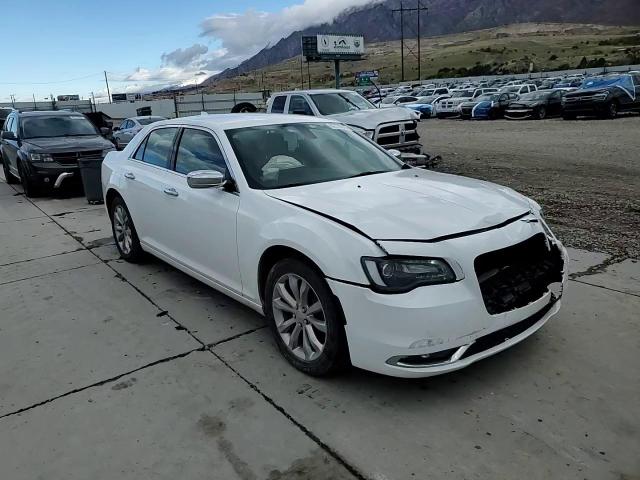 2019 Chrysler 300 Limited VIN: 2C3CCAKG7KH528786 Lot: 82770645