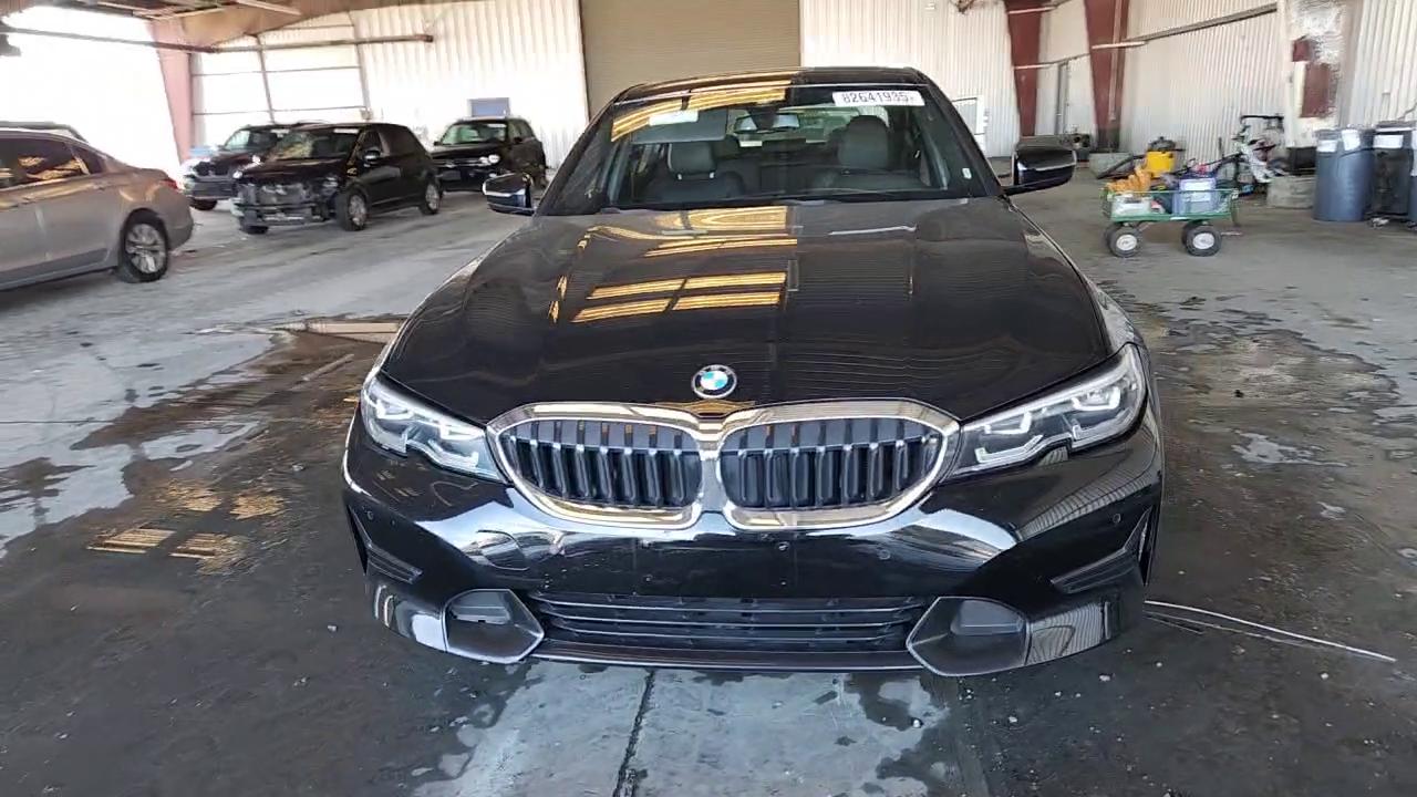 Фото: WBA5P7C0XMFK85537