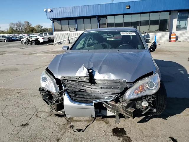 2014 Chrysler 200 Lx VIN: 1C3CCBAB0EN142282 Lot: 90303605