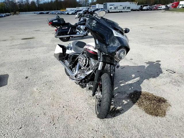 2015 Harley-Davidson Flhxs Street Glide Special VIN: 1HD1KRM10FB637469 Lot: 82710655