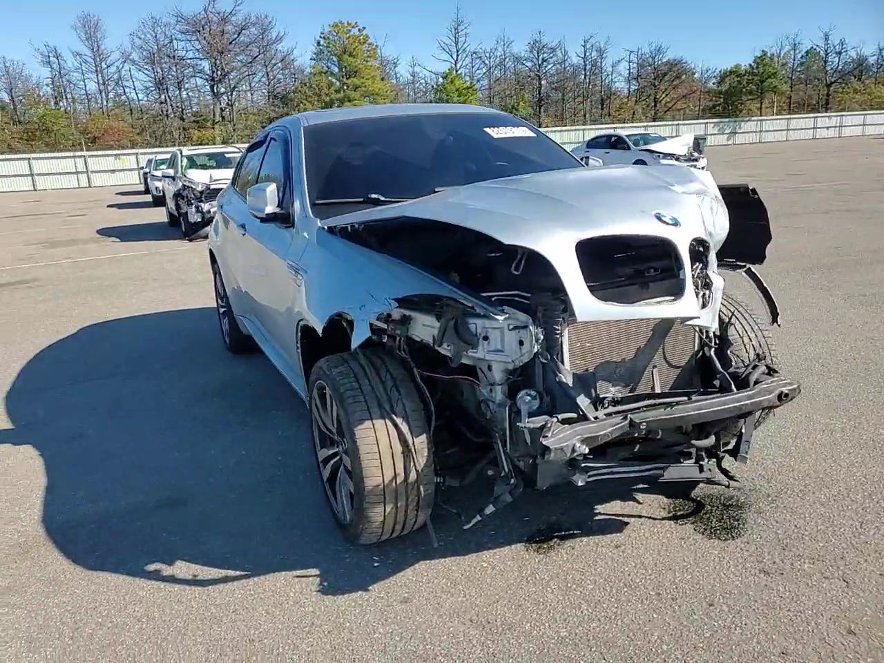 Фото: 5YMGZ0C59E0C40368