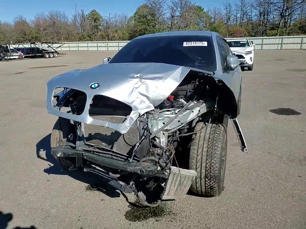 Фото: 5YMGZ0C59E0C40368