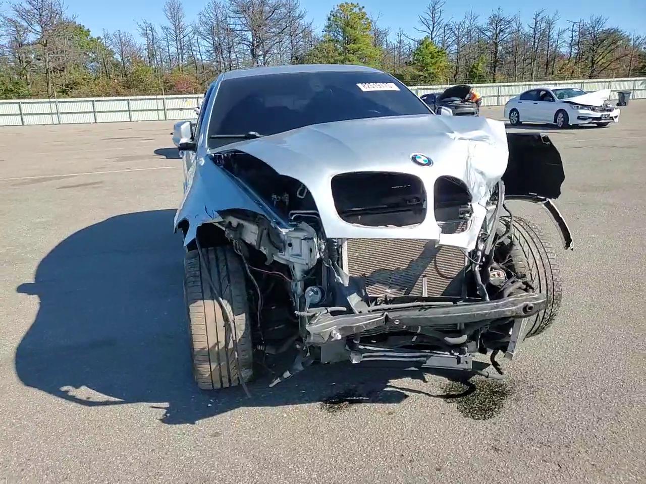 Фото: 5YMGZ0C59E0C40368