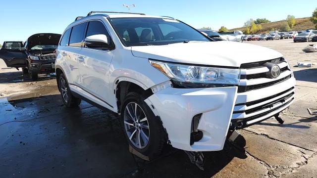 2019 Toyota Highlander Se VIN: 5TDJZRFH2KS565510 Lot: 85749275