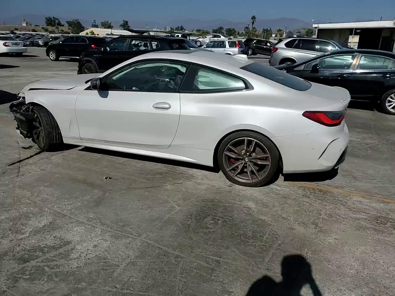 Фото: WBA13AR00MCF78401