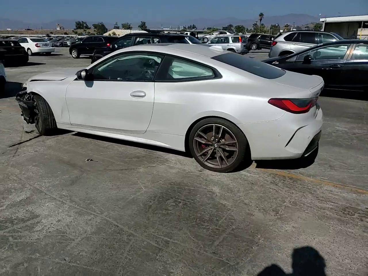 Фото: WBA13AR00MCF78401