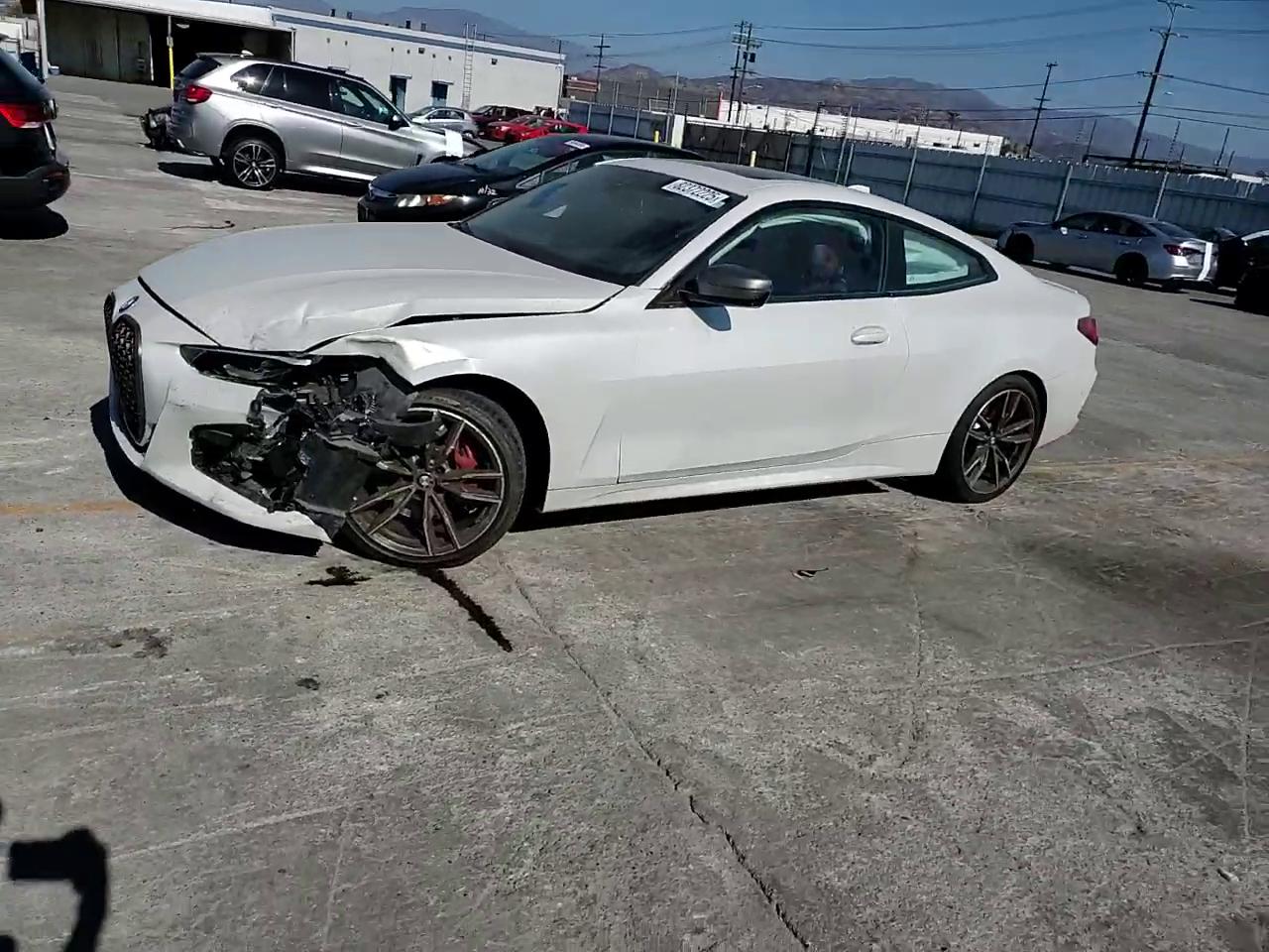 Фото: WBA13AR00MCF78401