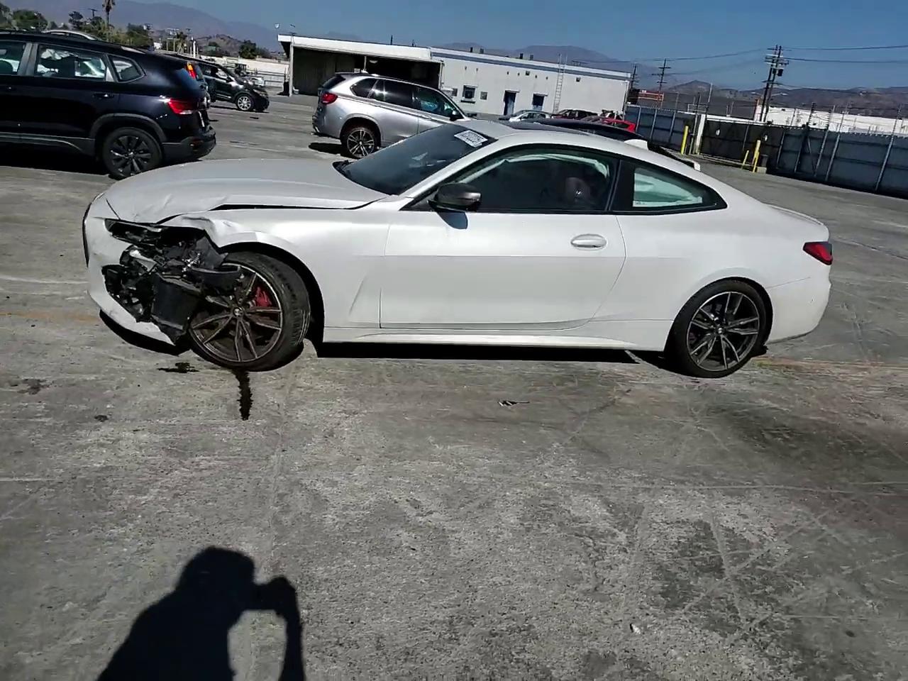 Фото: WBA13AR00MCF78401