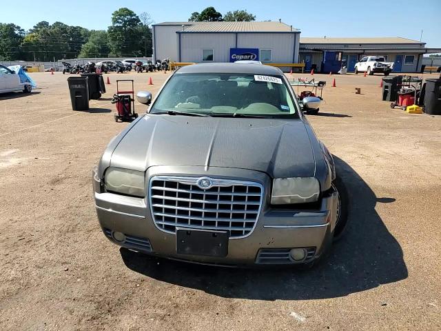 2010 Chrysler 300 Touring VIN: 2C3CA5CV2AH209594 Lot: 82426625