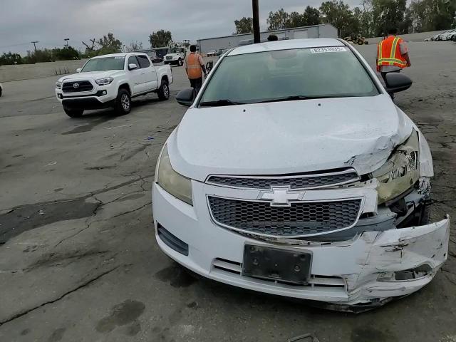 2013 Chevrolet Cruze Ls VIN: 1G1PA5SG8D7287631 Lot: 82353935