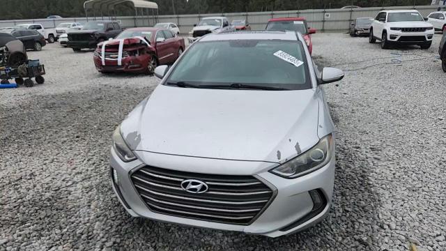 2017 Hyundai Elantra Se VIN: 5NPD84LF2HH205061 Lot: 85924465