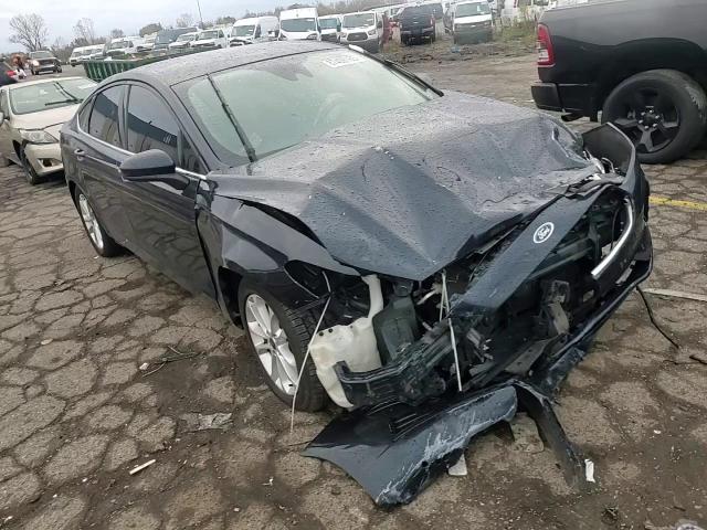 2020 Ford Fusion Se VIN: 3FA6P0HD9LR107796 Lot: 87408165