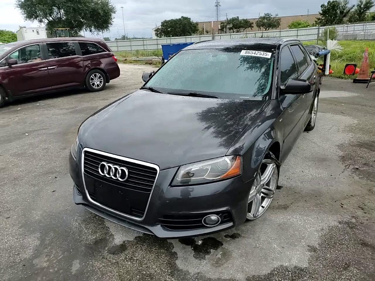 Фото: WAUKEAFM8DA007477