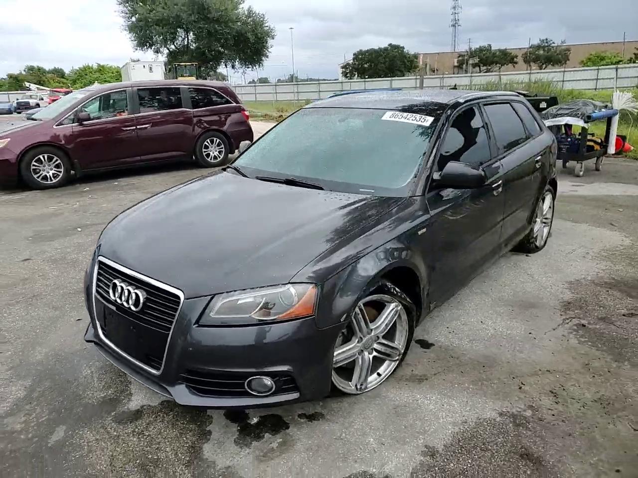 Фото: WAUKEAFM8DA007477