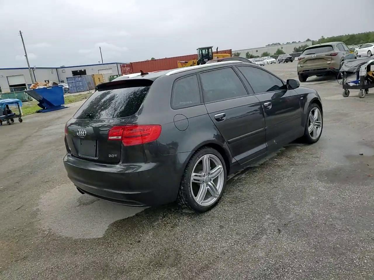 Фото: WAUKEAFM8DA007477