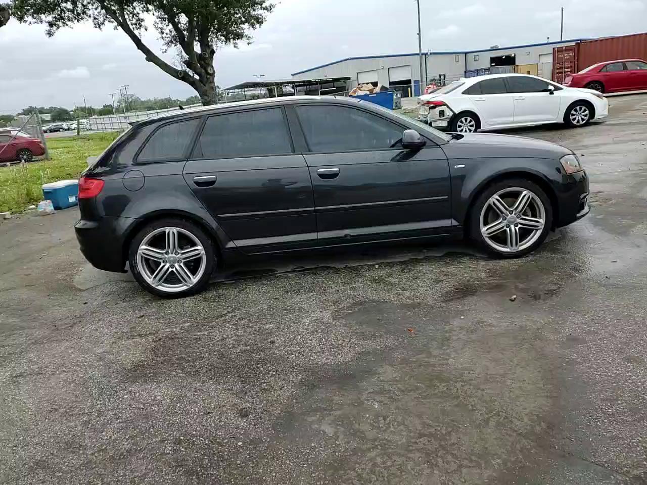 Фото: WAUKEAFM8DA007477