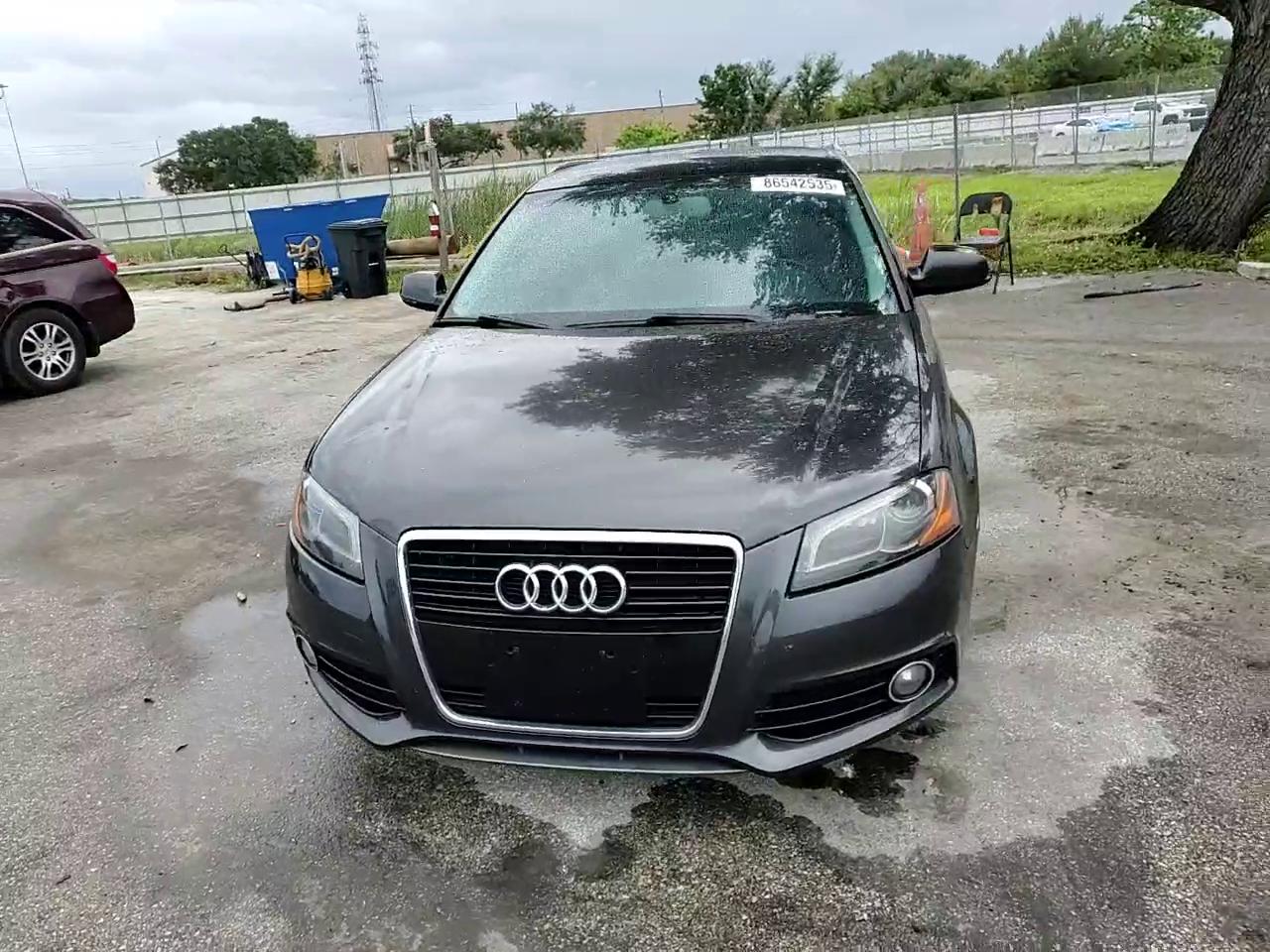 Фото: WAUKEAFM8DA007477