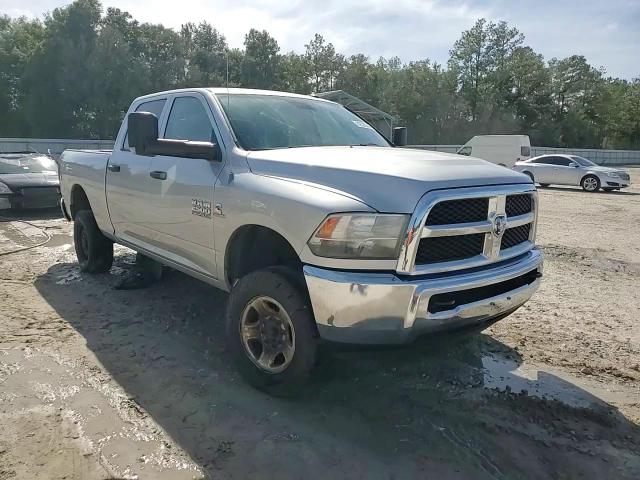 2013 Ram 2500 St VIN: 3C6UR5CL5DG557781 Lot: 89523845