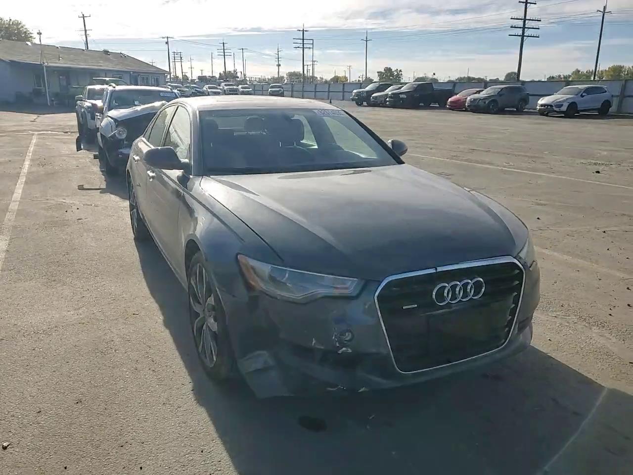 Фото: WAUGFAFC6DN153976