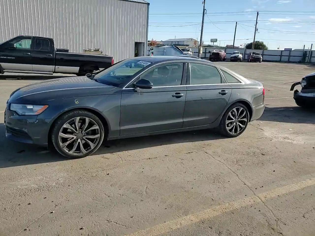 Фото: WAUGFAFC6DN153976