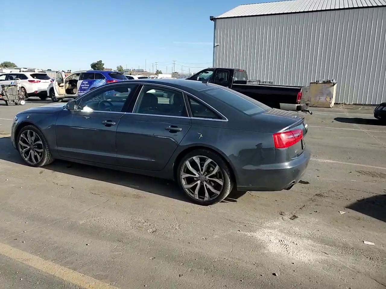 Фото: WAUGFAFC6DN153976