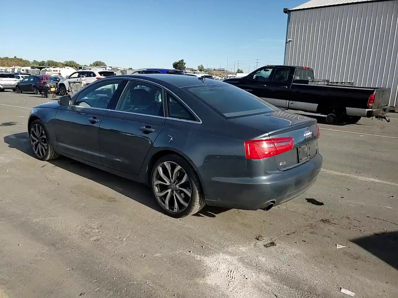 Фото: WAUGFAFC6DN153976