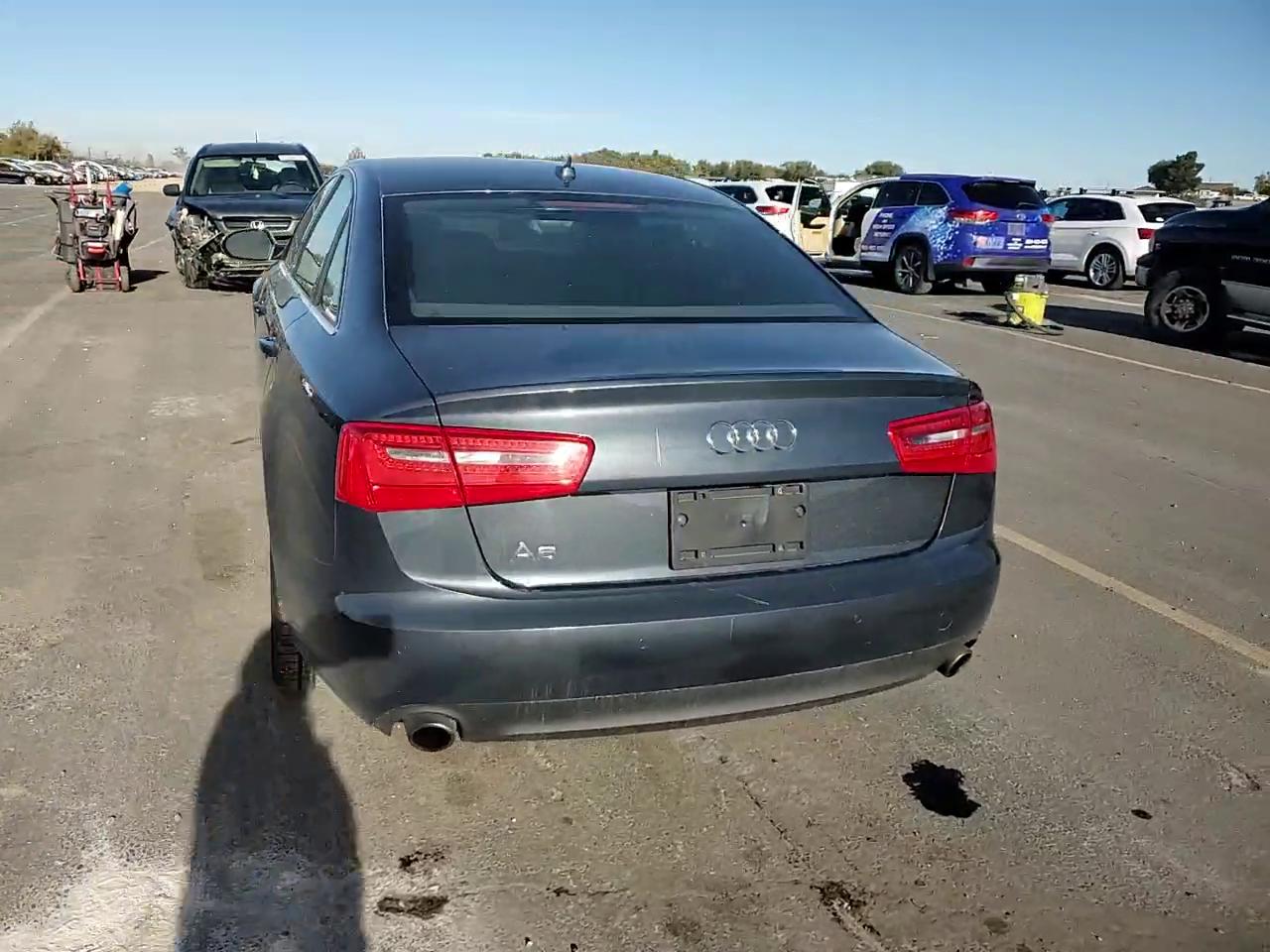 Фото: WAUGFAFC6DN153976