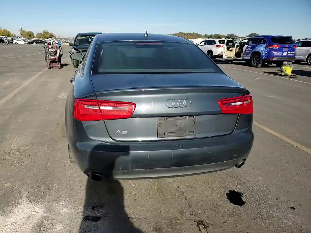 Фото: WAUGFAFC6DN153976