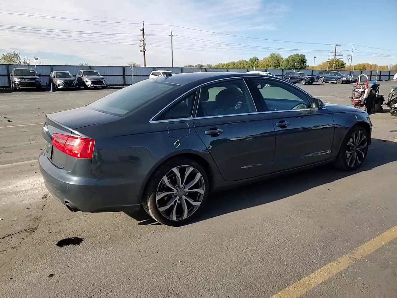 Фото: WAUGFAFC6DN153976