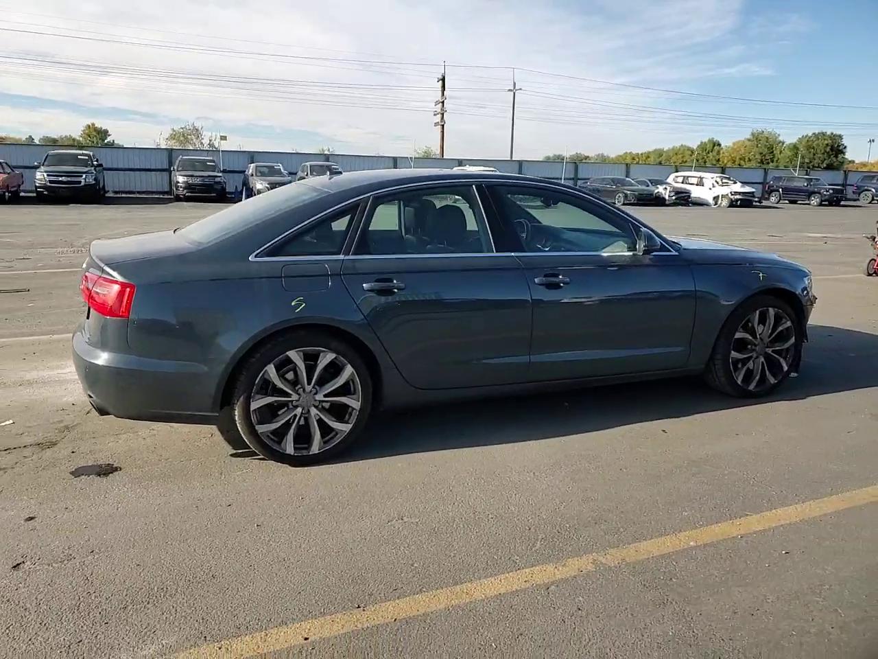 Фото: WAUGFAFC6DN153976