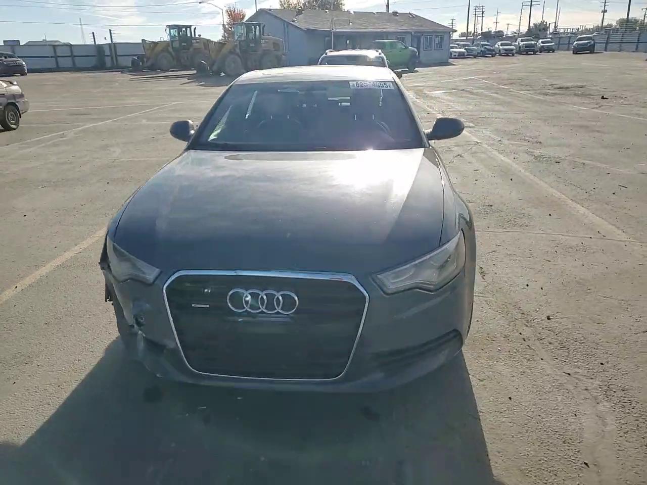 Фото: WAUGFAFC6DN153976