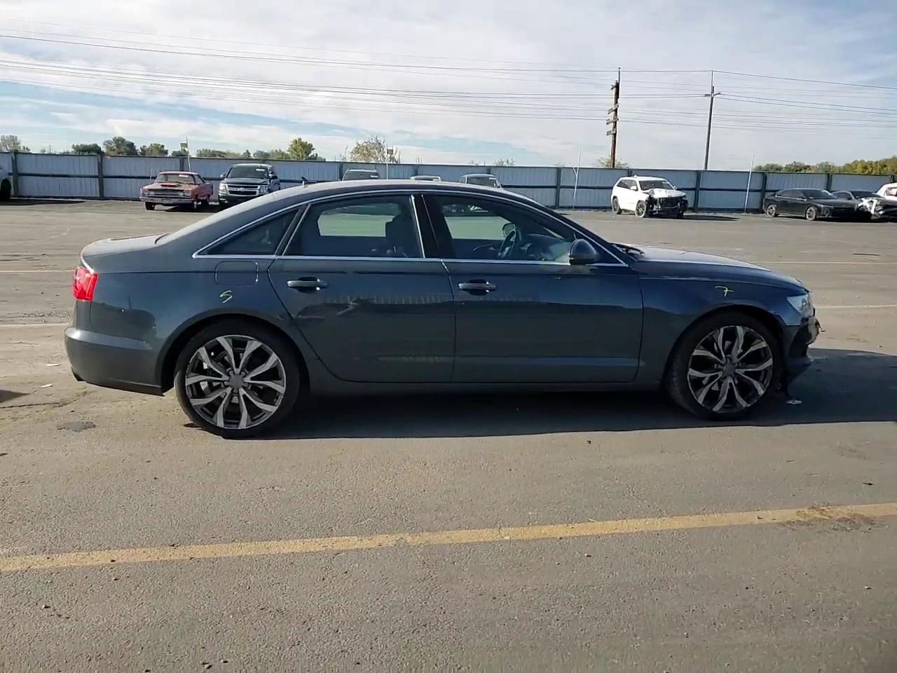 Фото: WAUGFAFC6DN153976