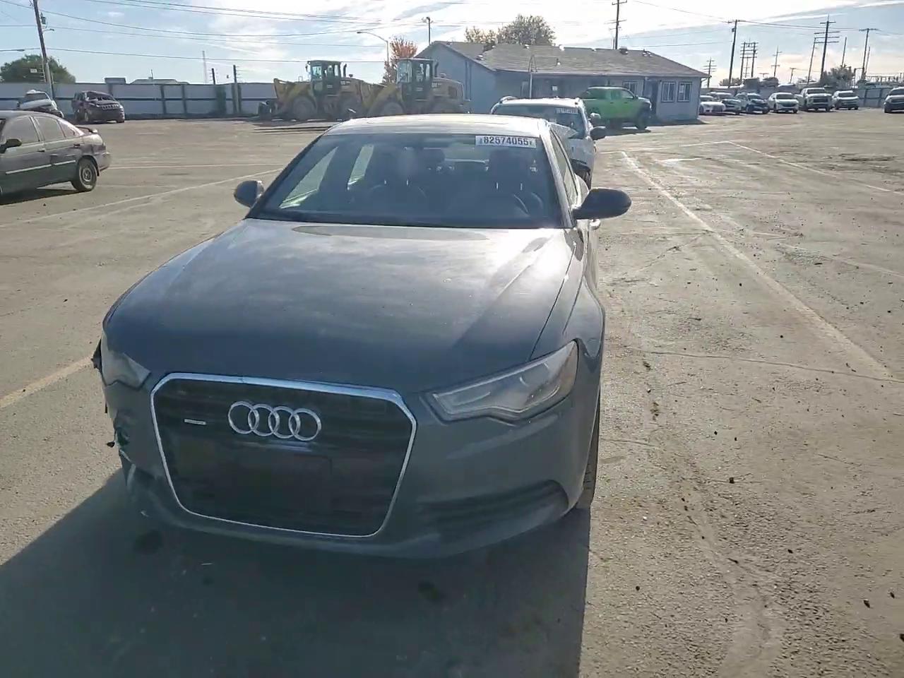 Фото: WAUGFAFC6DN153976