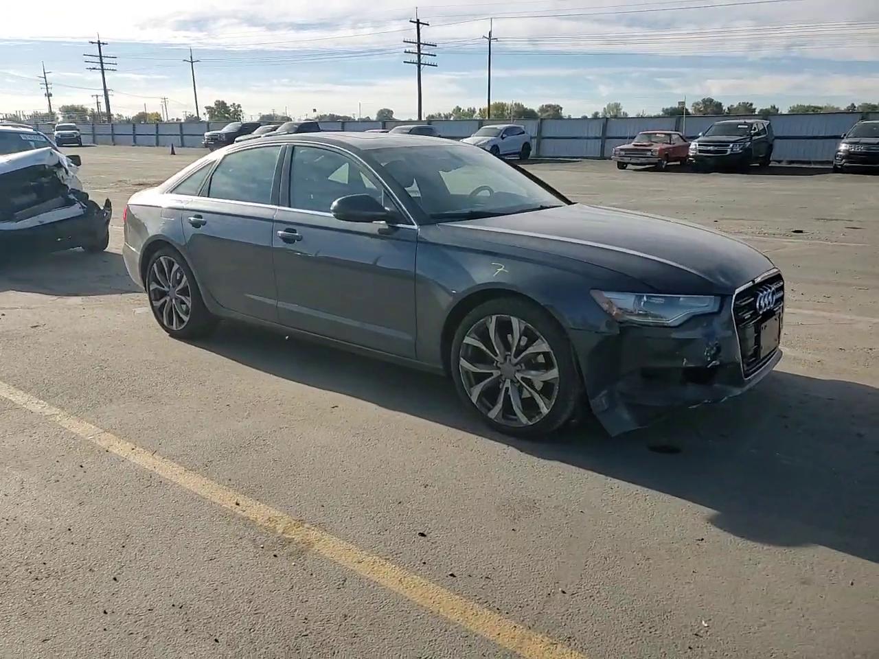 Фото: WAUGFAFC6DN153976