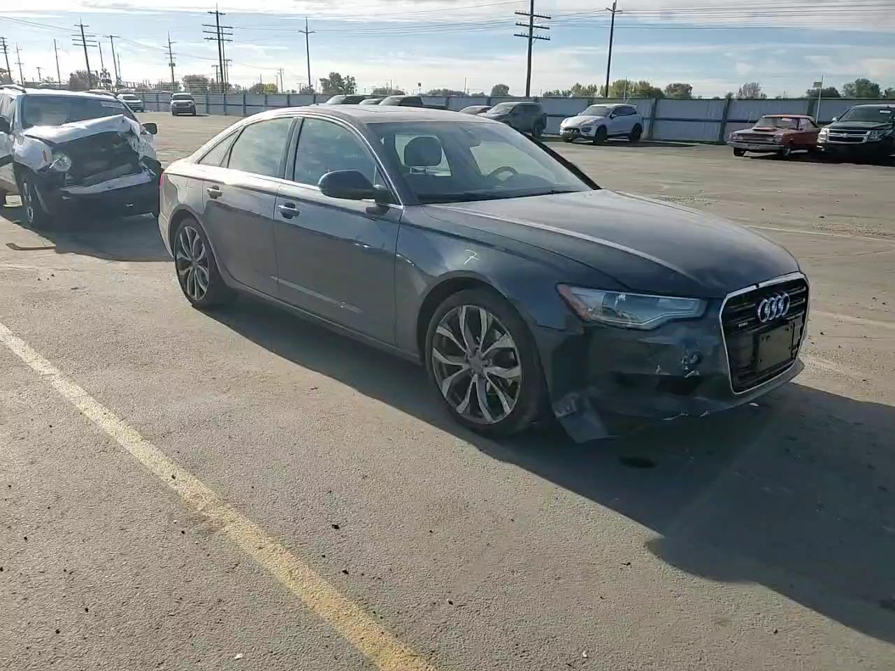 Фото: WAUGFAFC6DN153976