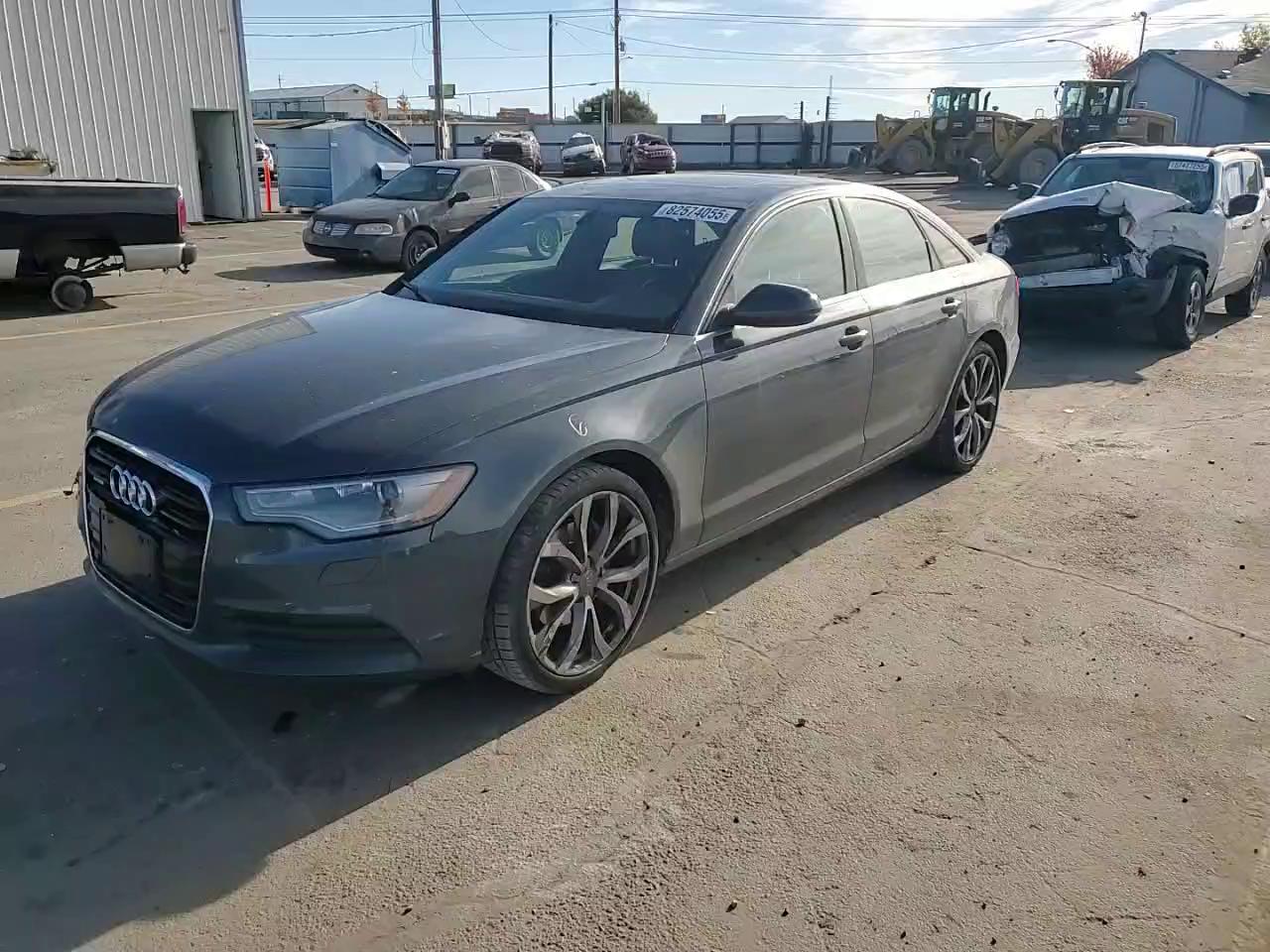 Фото: WAUGFAFC6DN153976