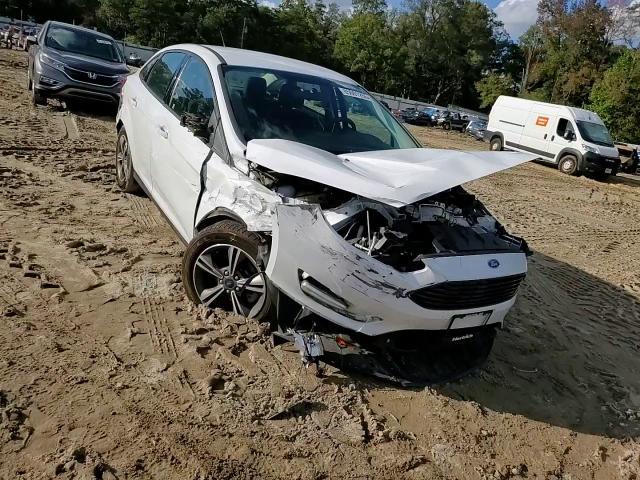 2018 Ford Focus Se VIN: 1FADP3FE9JL238968 Lot: 85001265