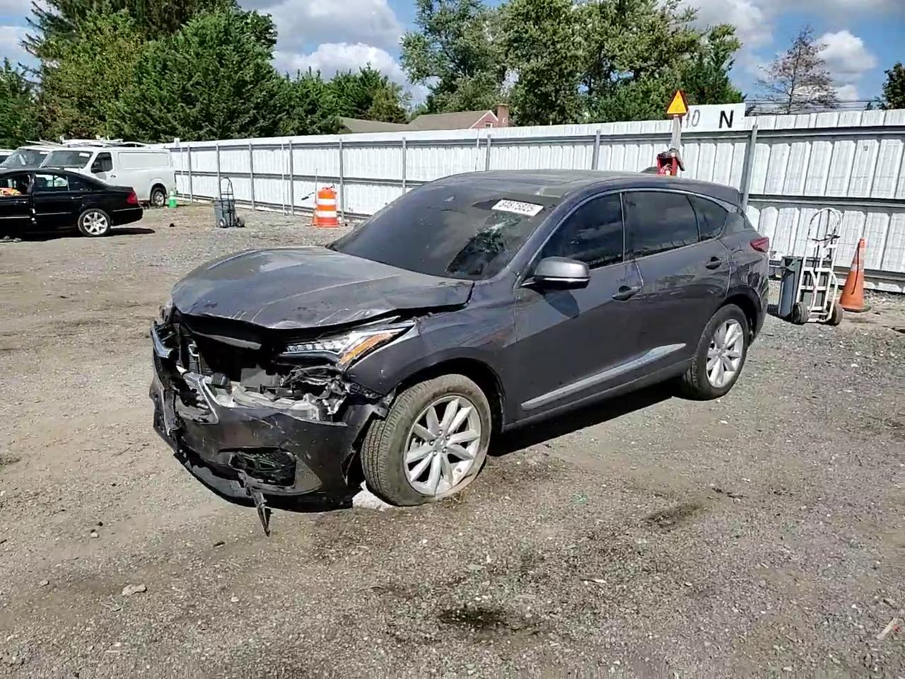 Фото: 5J8TC2H32KL034491