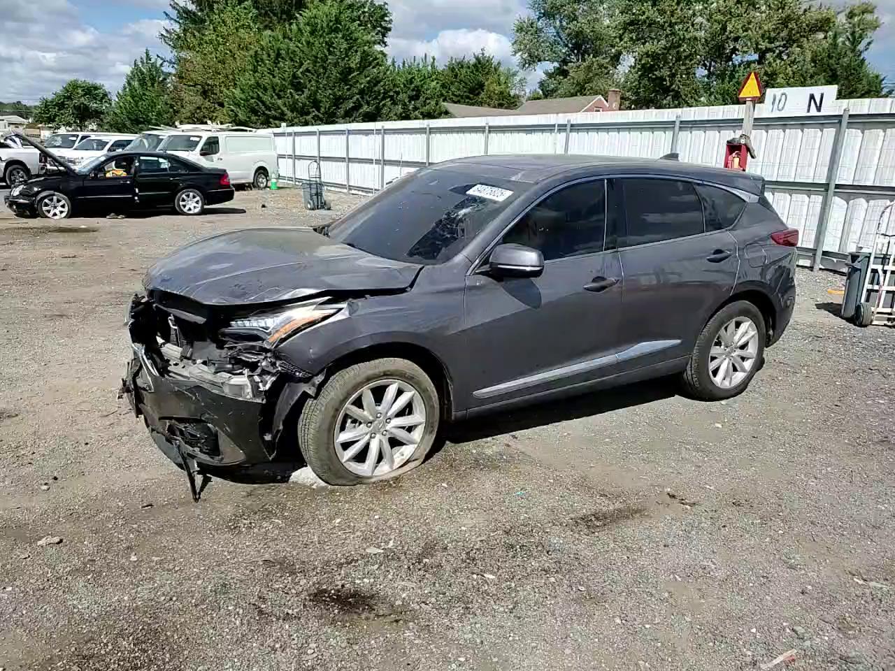 Фото: 5J8TC2H32KL034491