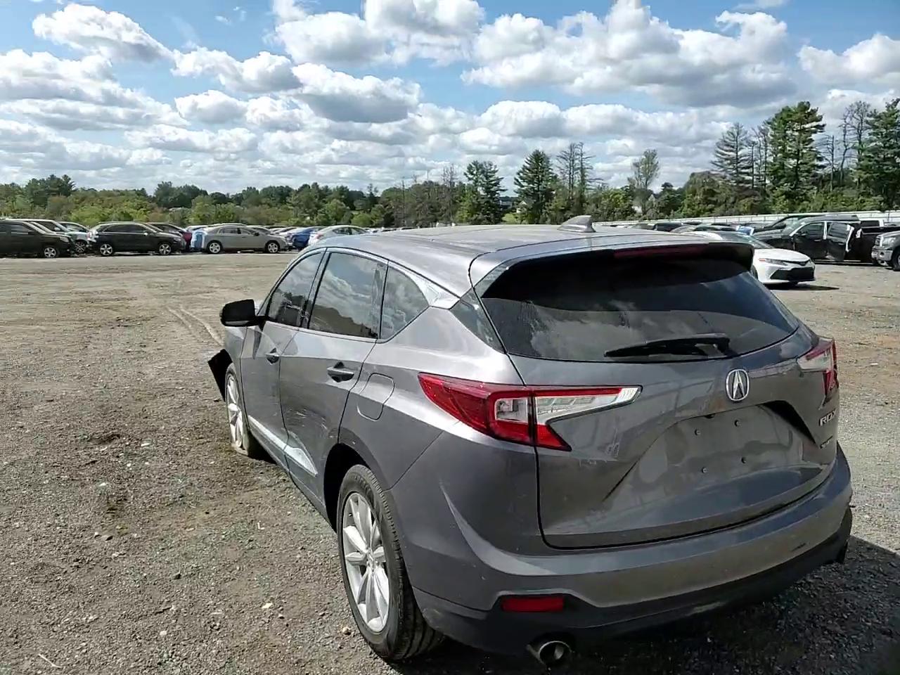 Фото: 5J8TC2H32KL034491