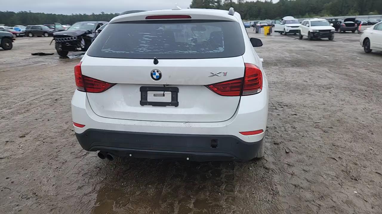 Фото: WBAVM1C52FV316922