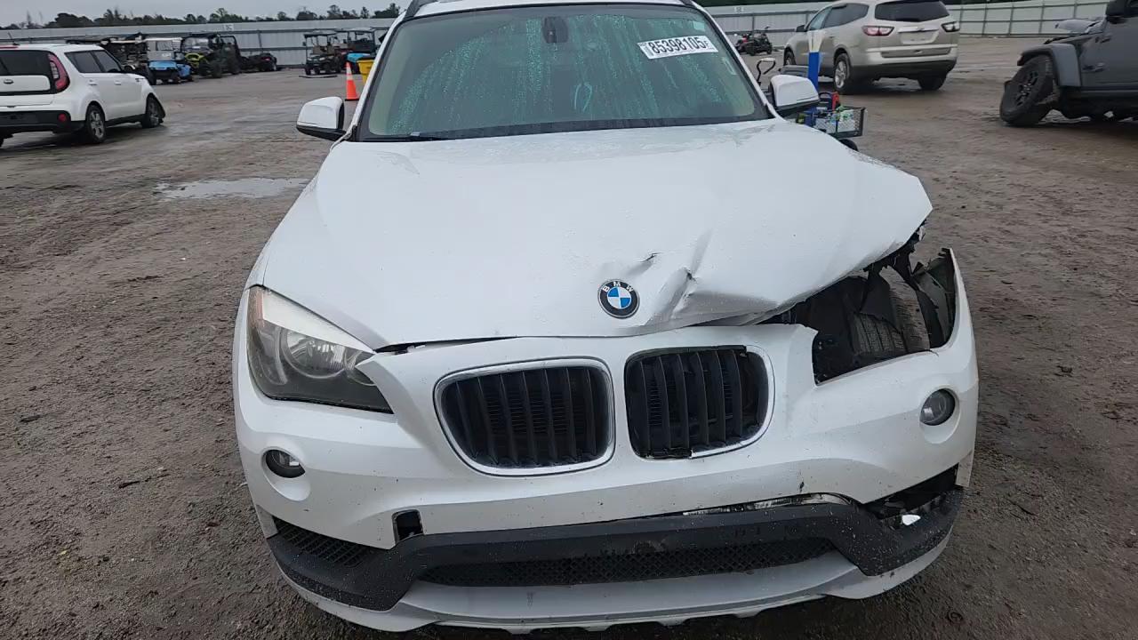 Фото: WBAVM1C52FV316922