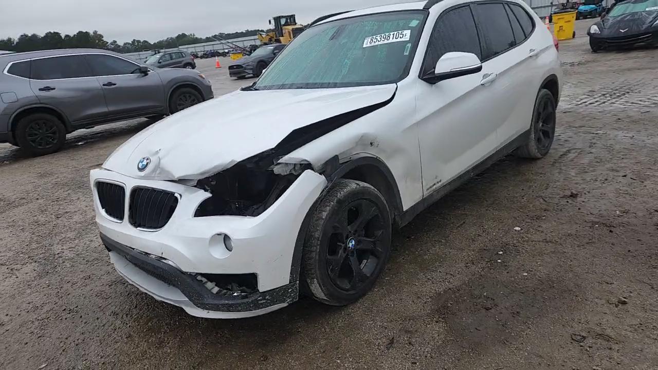 Фото: WBAVM1C52FV316922