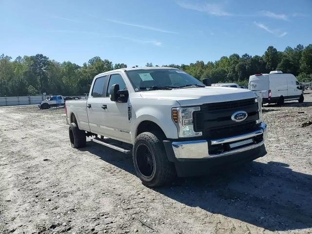 2018 Ford F250 Super Duty VIN: 1FD7W2BTXJEC10122 Lot: 84988265