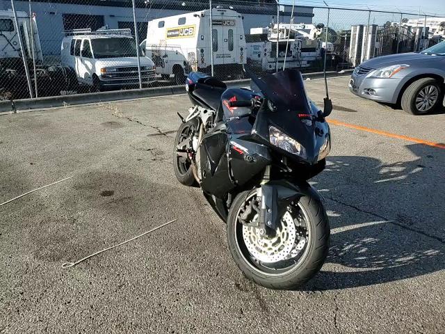 2005 Honda Cbr600 Rr VIN: JH2PC37085M209121 Lot: 86295105