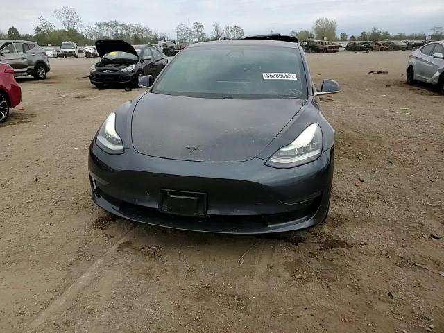 2018 Tesla Model 3 VIN: 5YJ3E1EB8JF104298 Lot: 85389055