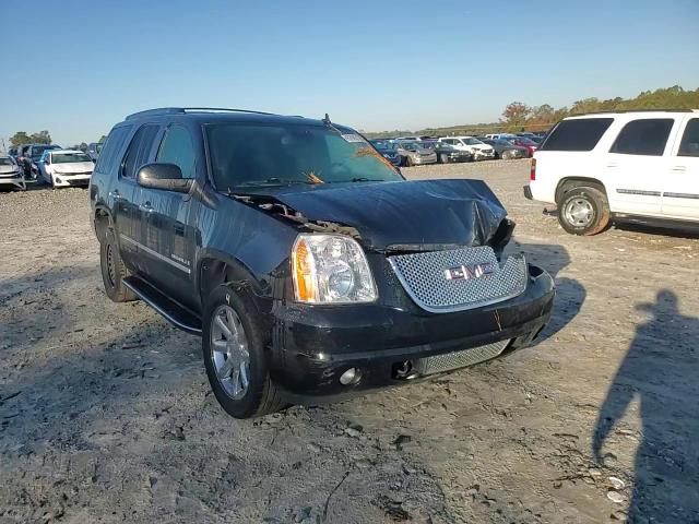 2009 GMC Yukon Denali VIN: 1GKFC032X9R154260 Lot: 82605125
