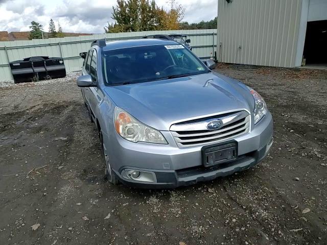 2012 Subaru Outback 2.5I Premium VIN: 4S4BRBCC9C3210692 Lot: 82703535