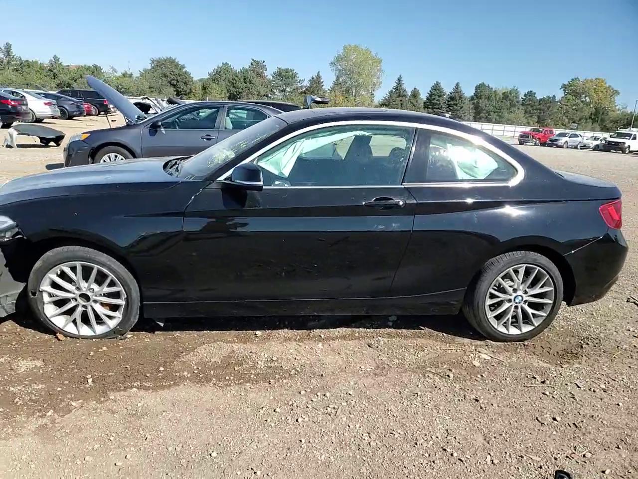 Фото: WBA1G9C59GVX97161